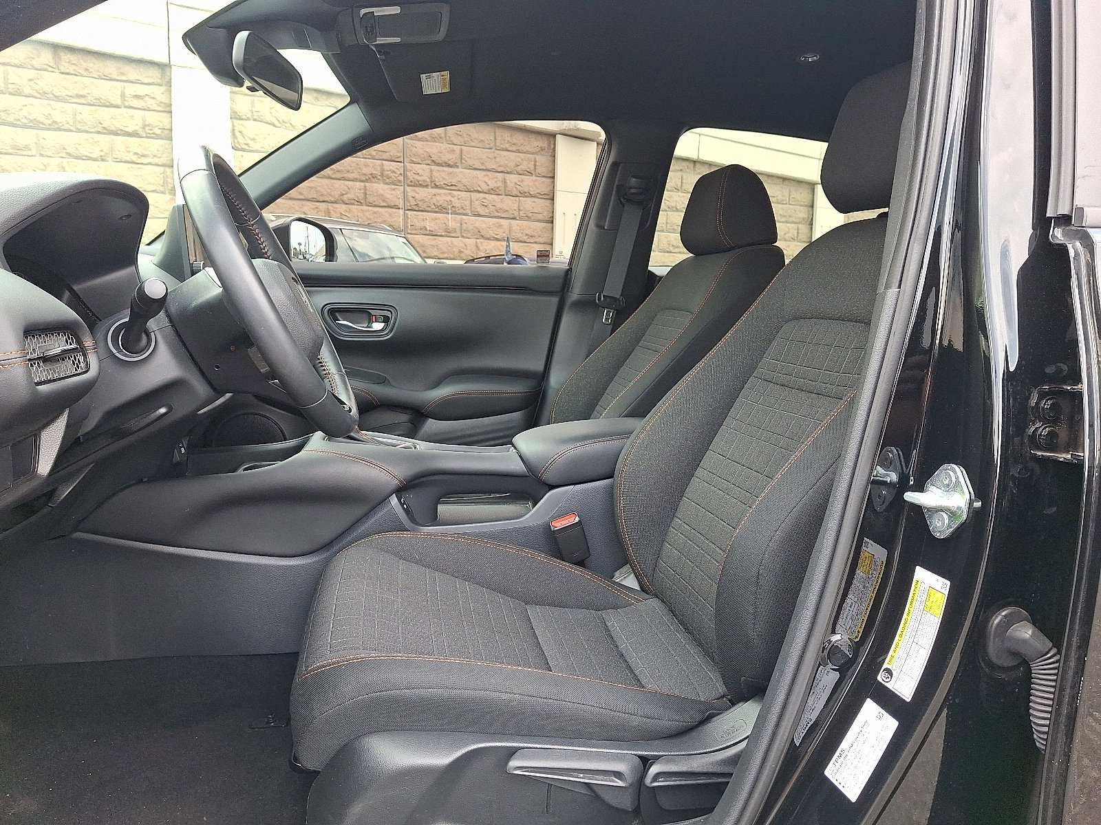 Used 2025 Honda HR-V Sport image 13