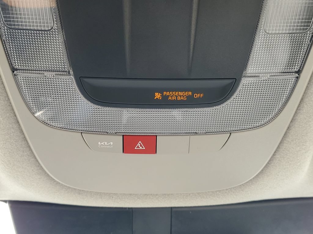 Used 2023 Kia Niro EX FWD image 34