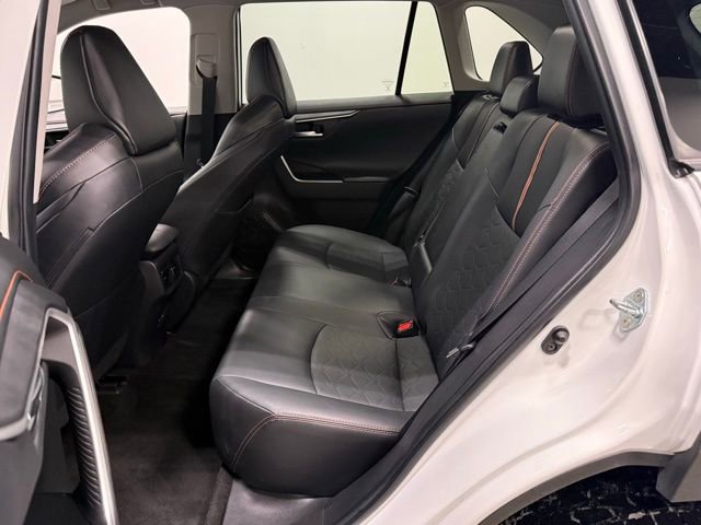 Used 2023 Toyota RAV4 Adventure image 28