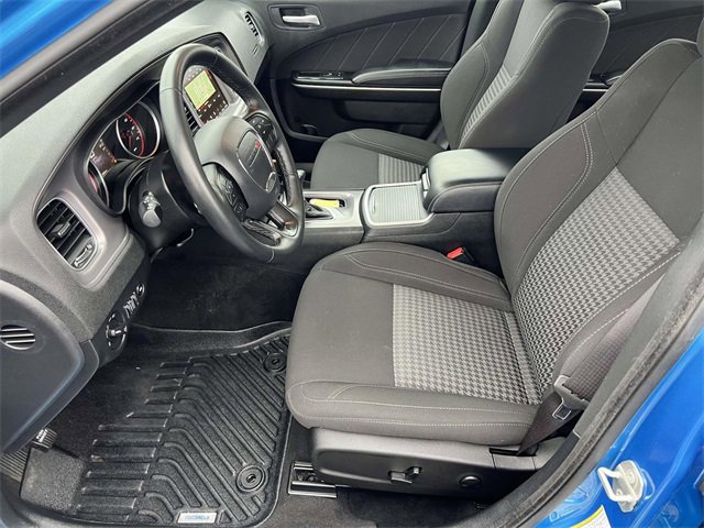 Used 2023 Dodge Charger SXT w/ Blacktop Special Edition image 24