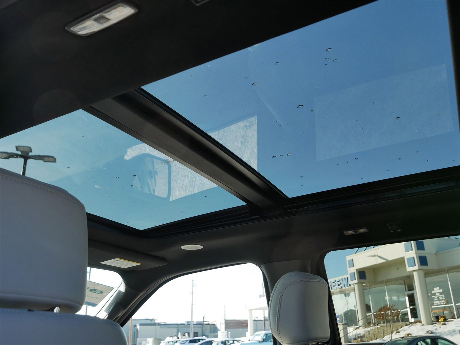 Certified 2022 Ford F150 Lightning Platinum image 17