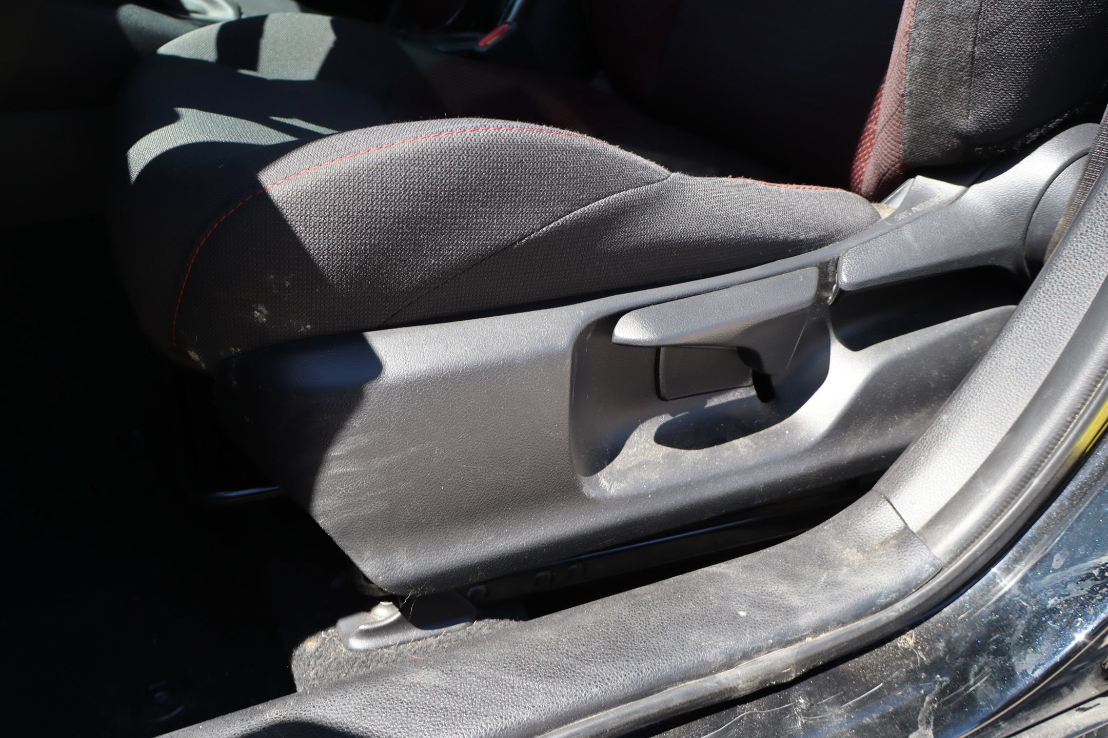 Used 2024 Toyota Corolla SE FWD image 13