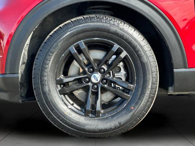 Certified 2023 Ford Explorer XLT RWD image 25
