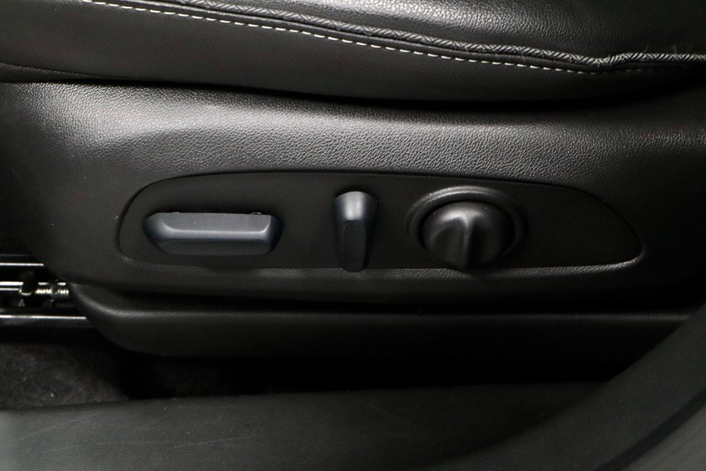 Used 2024 Buick Encore GX Sport Touring w/ Comfort Package image 26