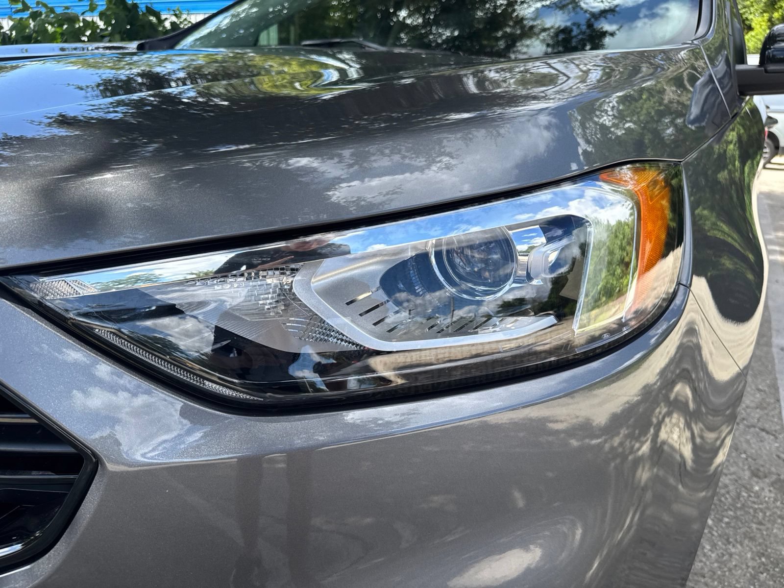 Certified 2024 Ford Edge SE w/ Black Appearance Package AWD/4WD image 10