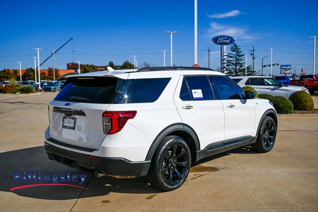 Certified 2022 Ford Explorer ST-Line w/ Class IV Trailer Tow Package image 7