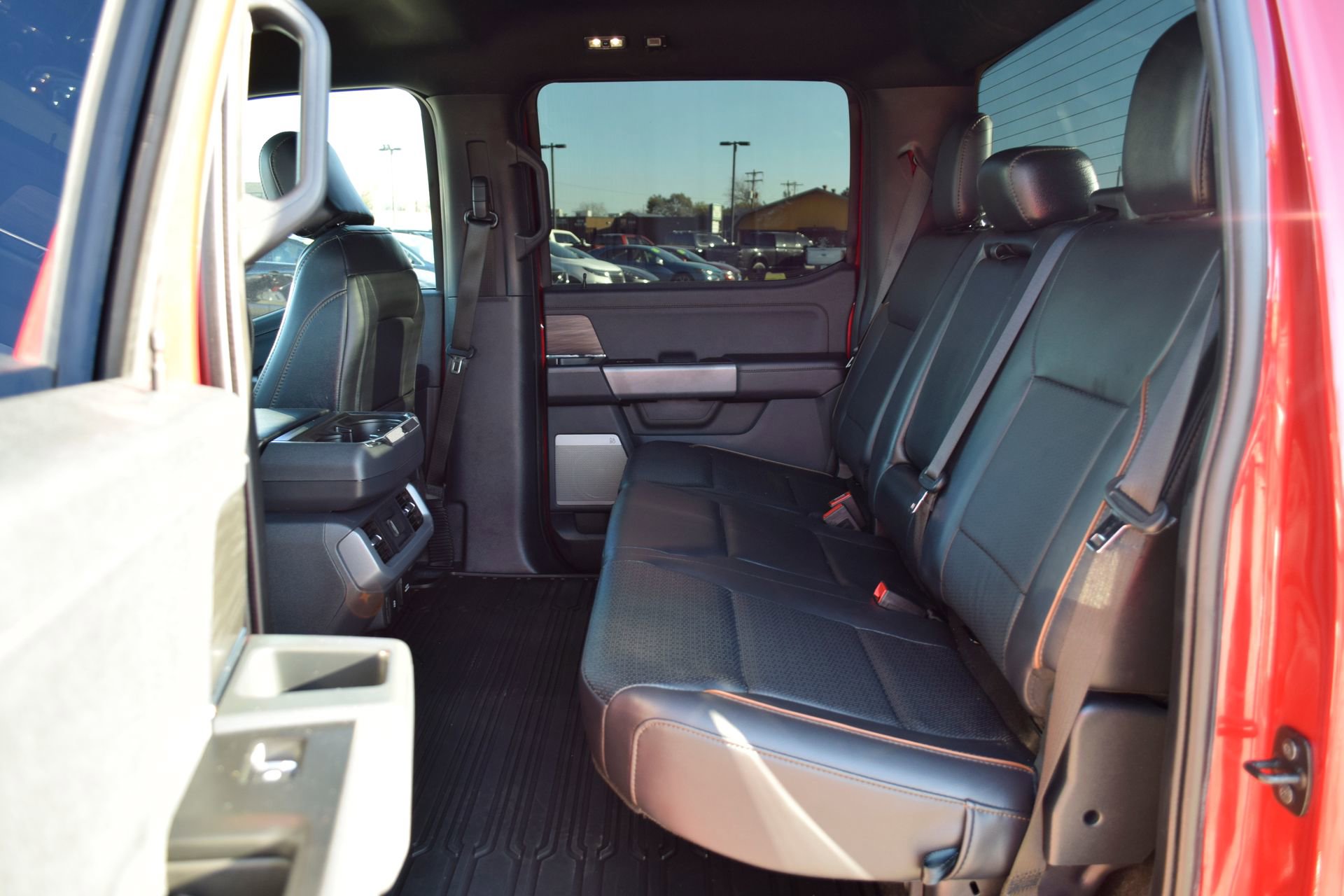 Certified 2025 Ford F150 Lariat w/ FX4 Off-Road Package image 20