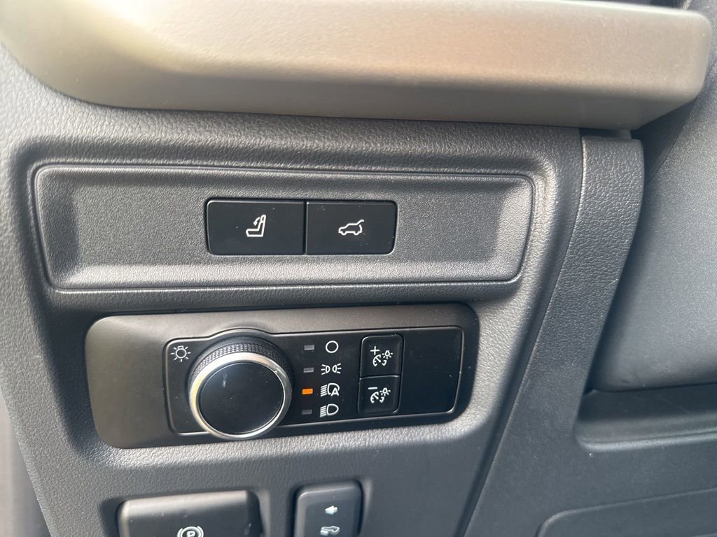 Certified 2024 Ford Expedition Max XLT image 19