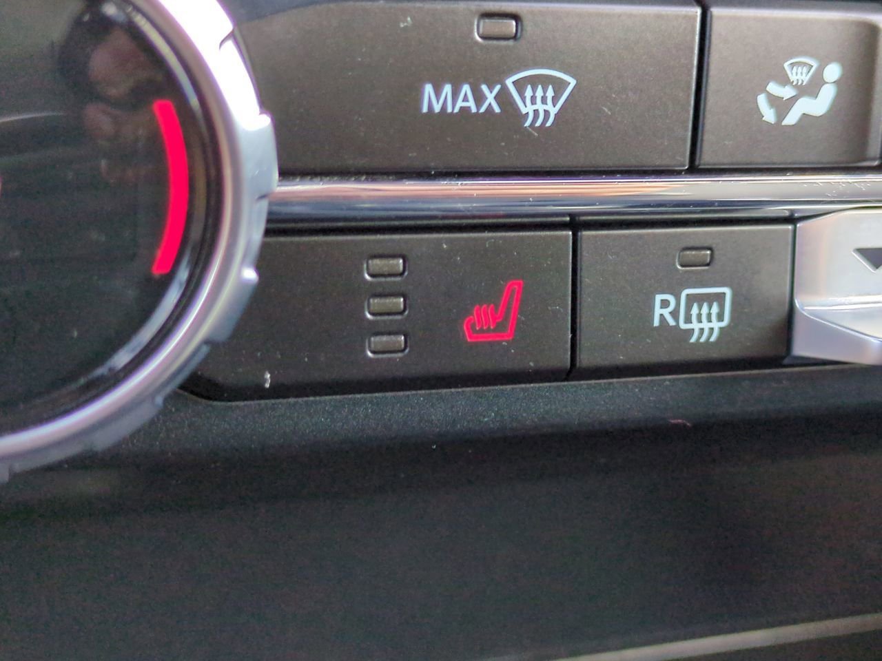 Certified 2024 Ford F150 XLT w/ Equipment Group 302A MID image 22