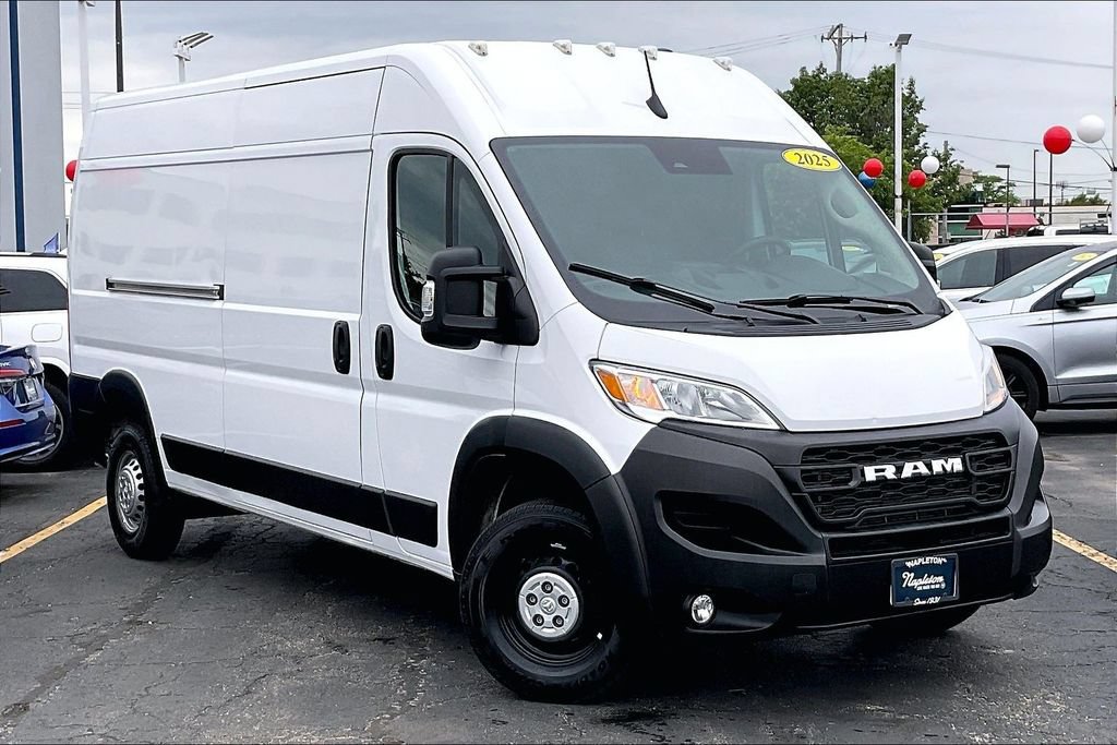 Used 2025 RAM ProMaster 2500 w/ Convenience Group FWD image 34