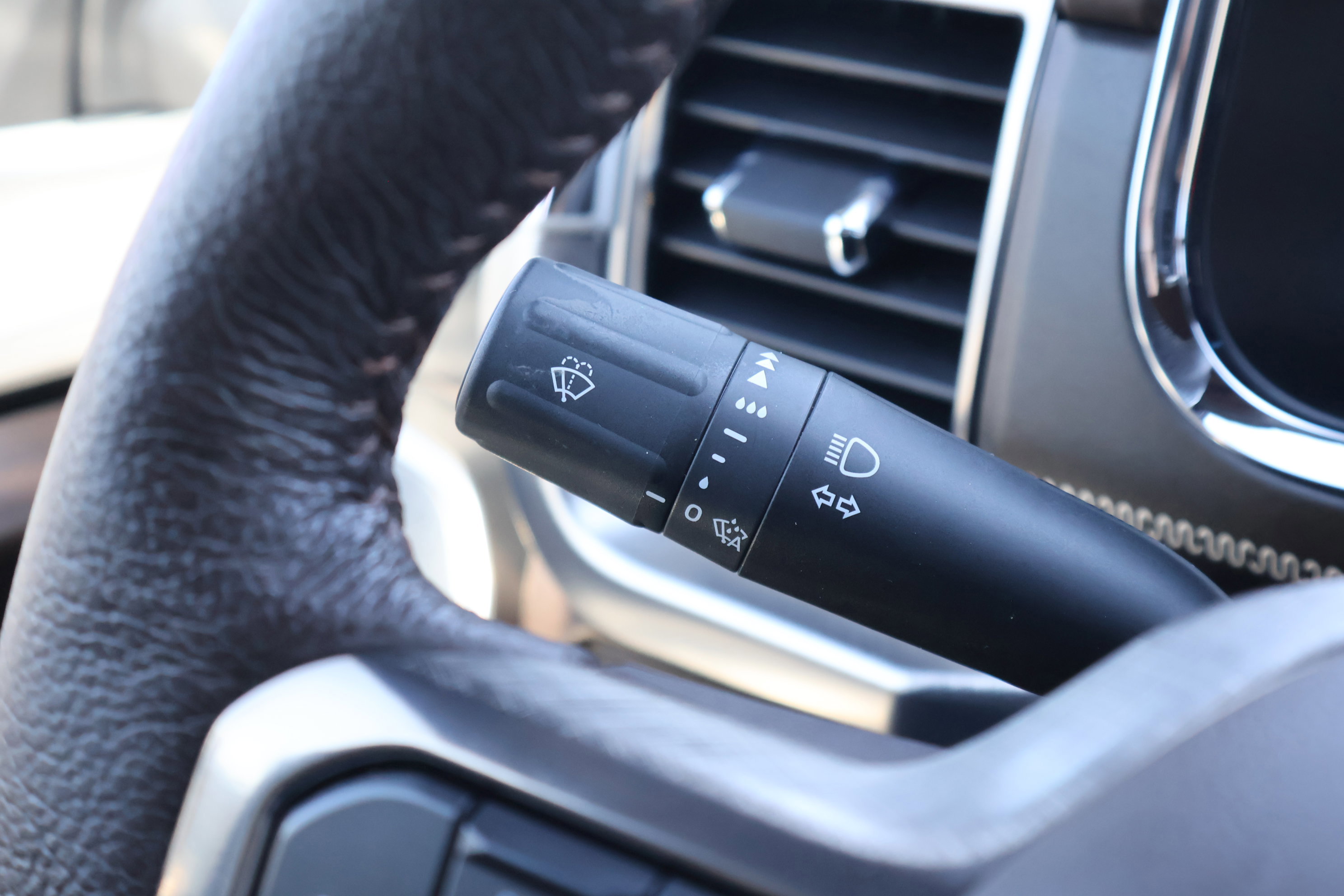 Certified 2022 Ford F150 King Ranch w/ Equipment Group 601A High image 18