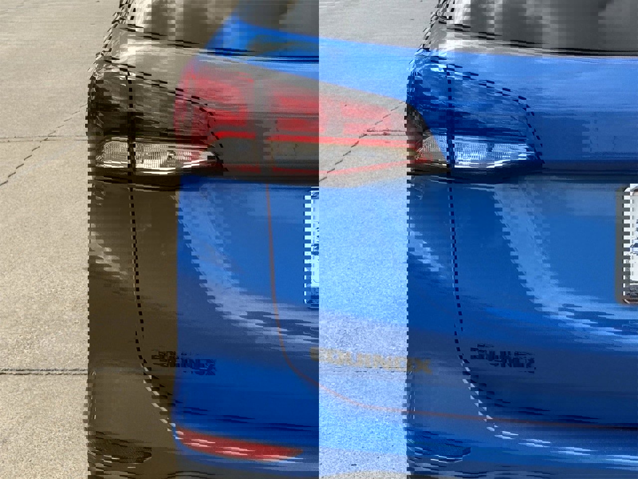 Used 2024 Chevrolet Equinox LS w/ LS Convenience Package image 8