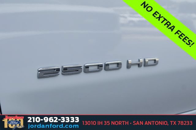Used 2022 GMC Sierra 2500 Pro w/ Convenience Package AWD/4WD image 6