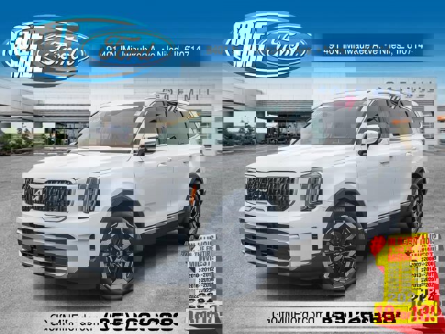 Used 2024 Kia Telluride EX w/ EX Captain's Chair Package