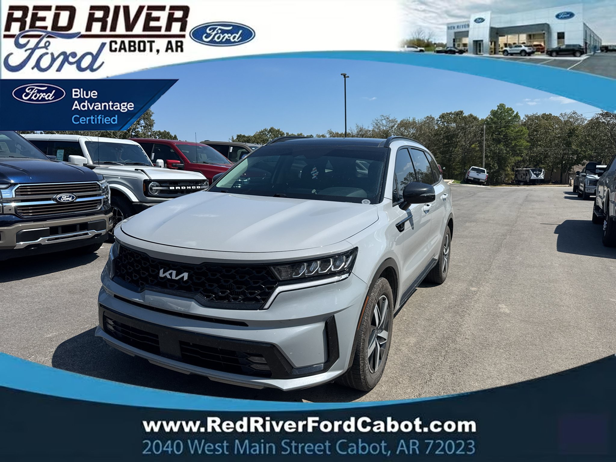 Used 2022 Kia Sorento EX w/ Panoramic Sunroof Package FWD image 1