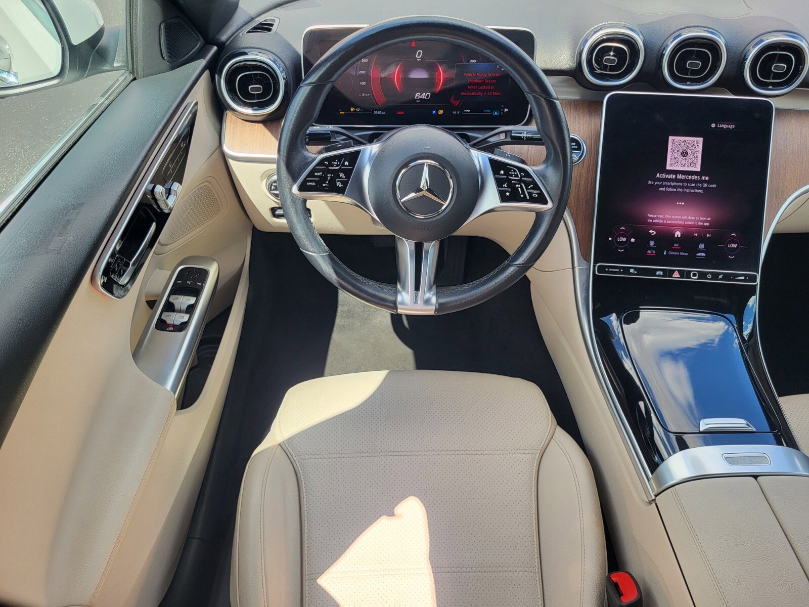 Used 2024 Mercedes-Benz C 300 Sedan image 11