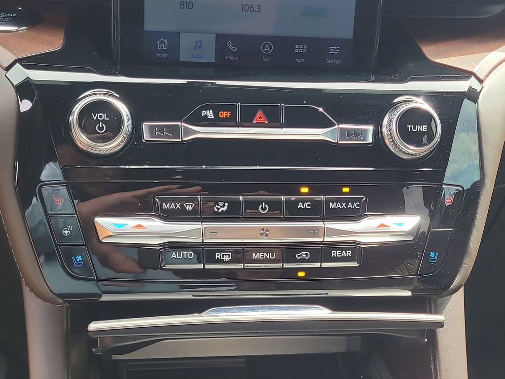 Certified 2023 Ford Explorer King Ranch w/ Technology Package AWD/4WD image 26