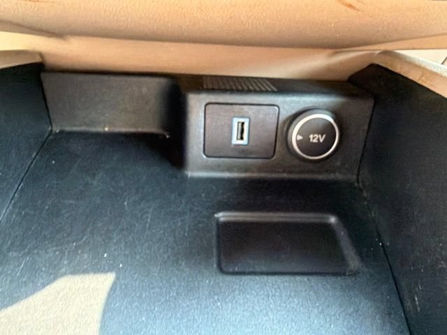 Certified 2020 Ford Escape SEL FWD image 36