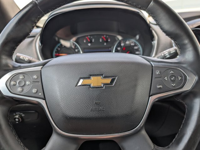 Used 2023 Chevrolet Traverse LT FWD image 20