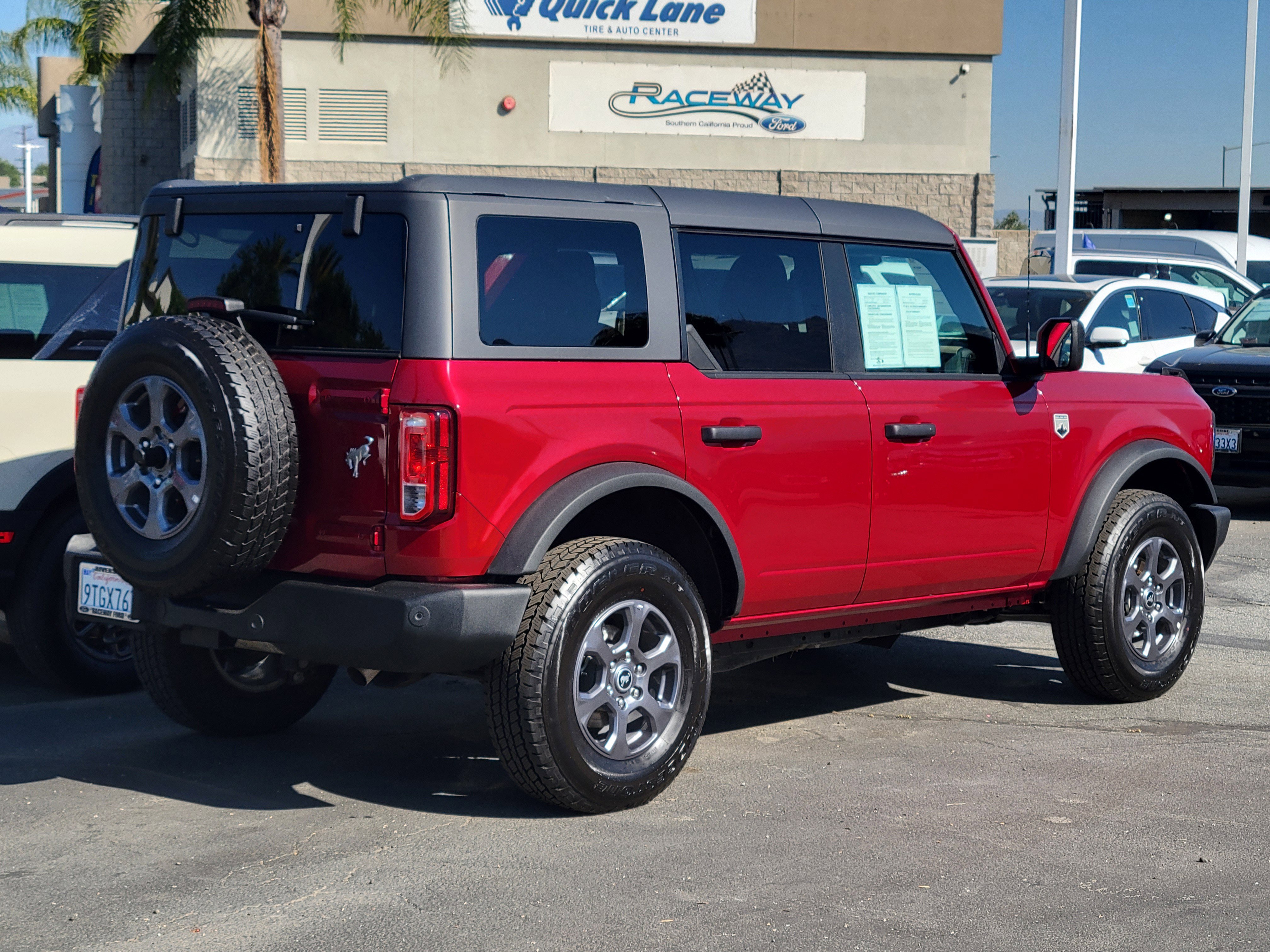 Certified 2025 Ford Bronco Big Bend AWD/4WD image 2