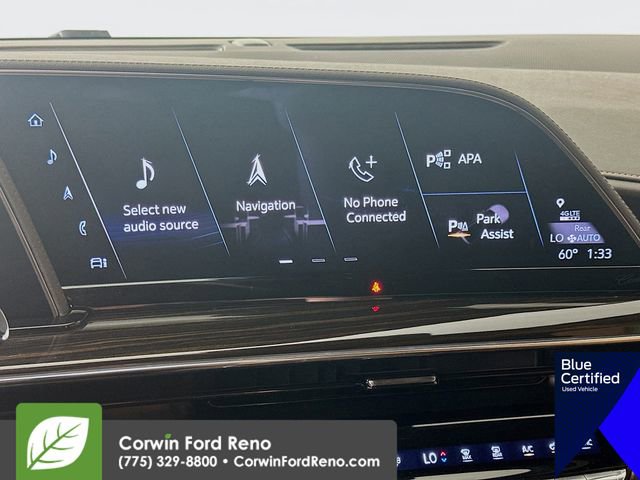 Used 2022 Cadillac Escalade Premium Luxury AWD/4WD image 19