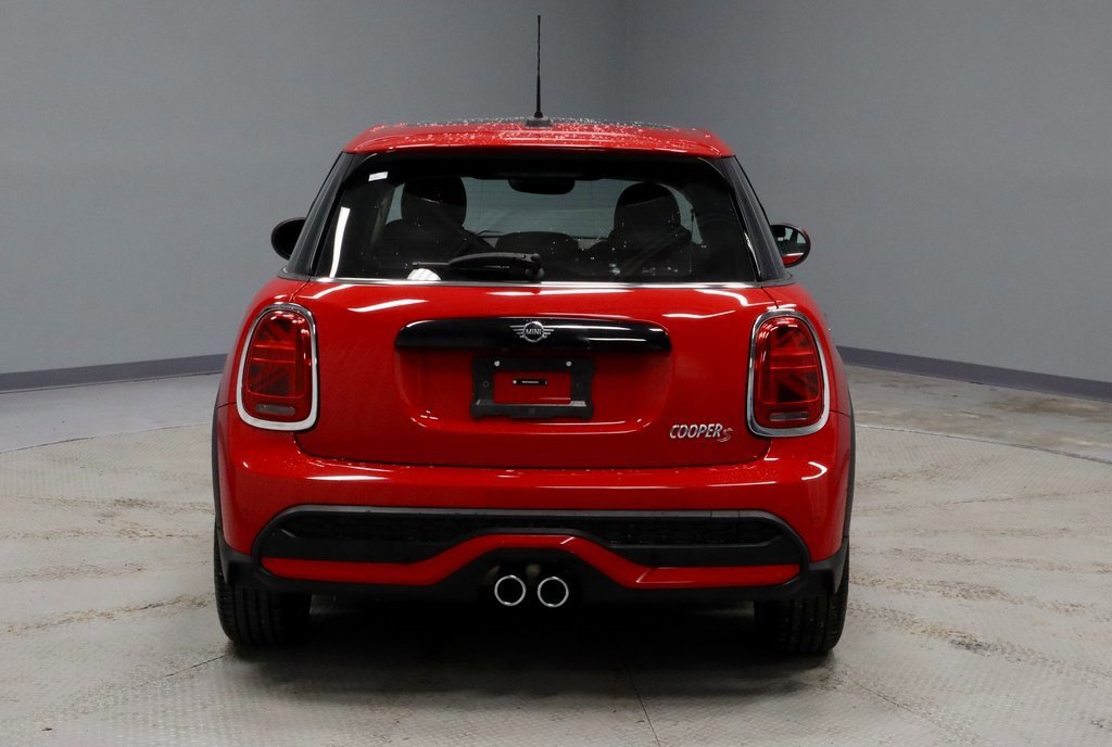Used 2024 MINI Cooper S image 4