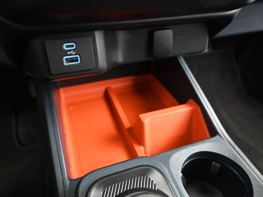 Certified 2022 Ford Maverick XLT w/ XLT Luxury Package image 18