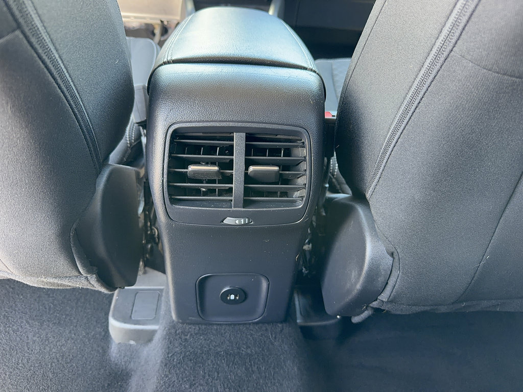 Certified 2024 Ford Escape Active FWD image 30
