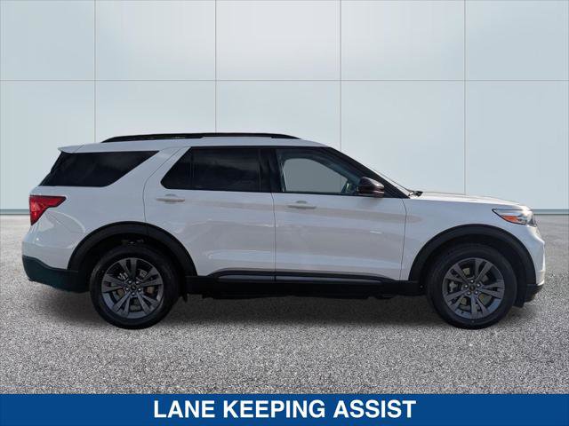 Certified 2023 Ford Explorer XLT w/ Equipment Group 202A image 6