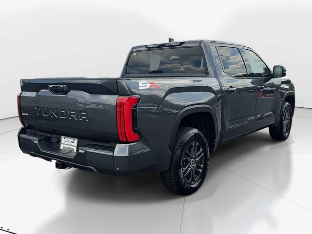 Used 2023 Toyota Tundra SR5 w/ SR5 Convenience Package AWD/4WD image 4