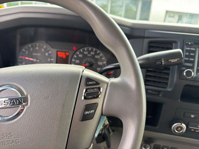 Used 2021 Nissan NV 3500 SV RWD image 18