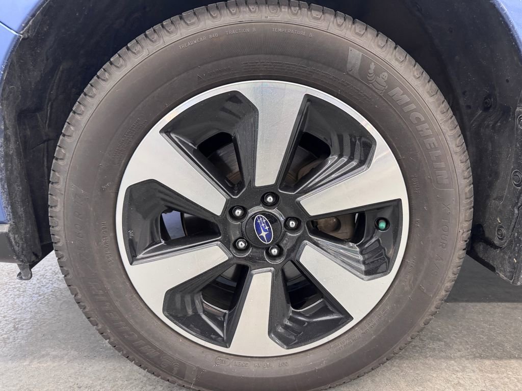 Used 2018 Subaru Forester 2.5i Premium w/ Protection Package #1 AWD/4WD image 9