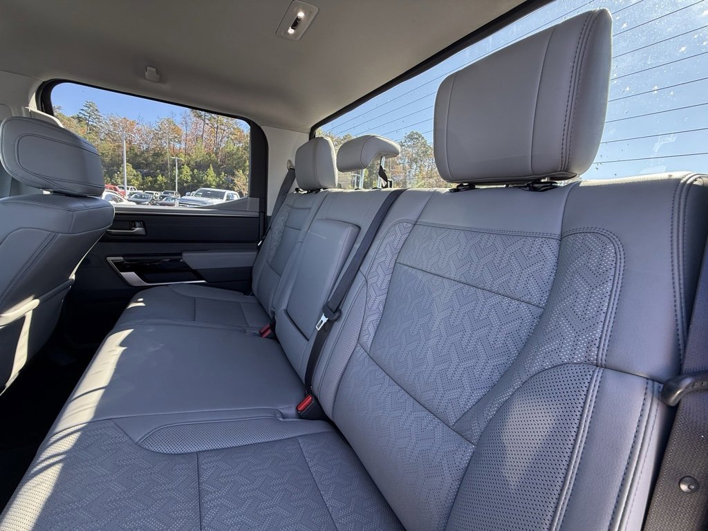 Used 2023 Toyota Tundra Limited image 27