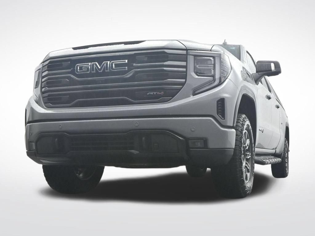 Used 2024 GMC Sierra 1500 AT4 w/ Technology Package AWD/4WD image 38
