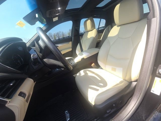 Used 2024 Cadillac CT5 Luxury w/ Sun And Sound Package image 25