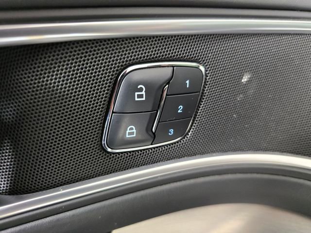 Certified 2017 Ford Explorer Platinum AWD/4WD image 24