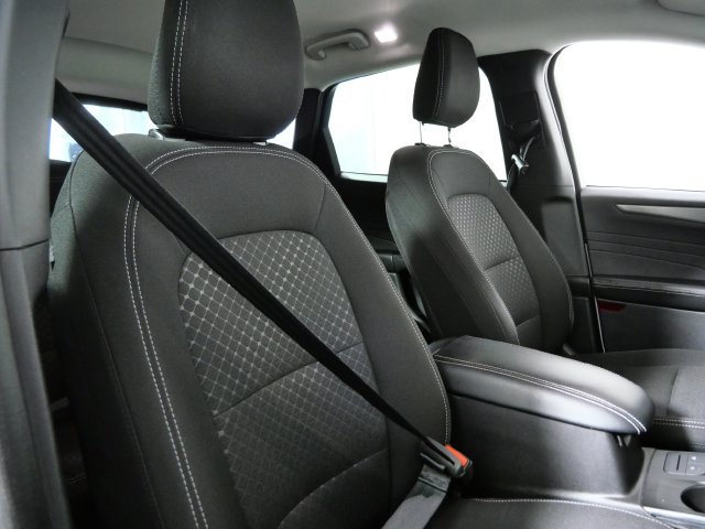 Certified 2025 Ford Escape Active AWD/4WD image 12