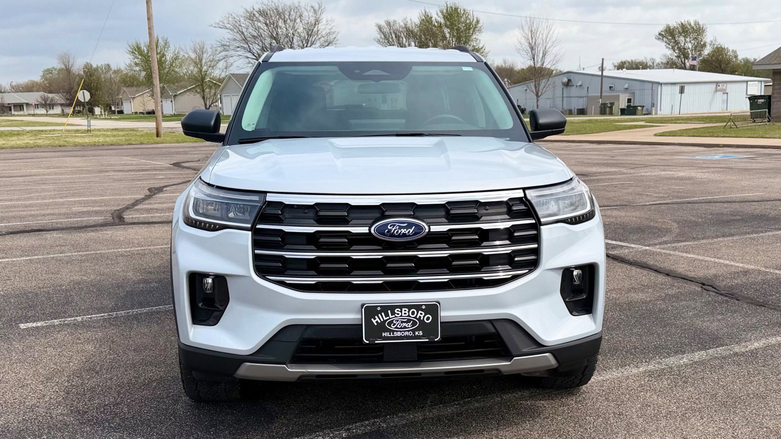 Certified 2025 Ford Explorer Active w/ Active Comfort Package AWD/4WD image 13