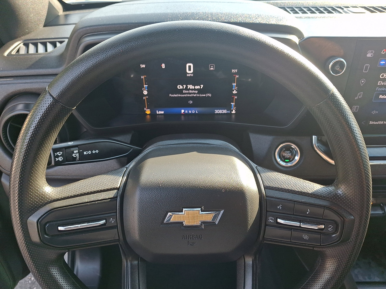 Used 2023 Chevrolet Colorado W/T RWD image 18