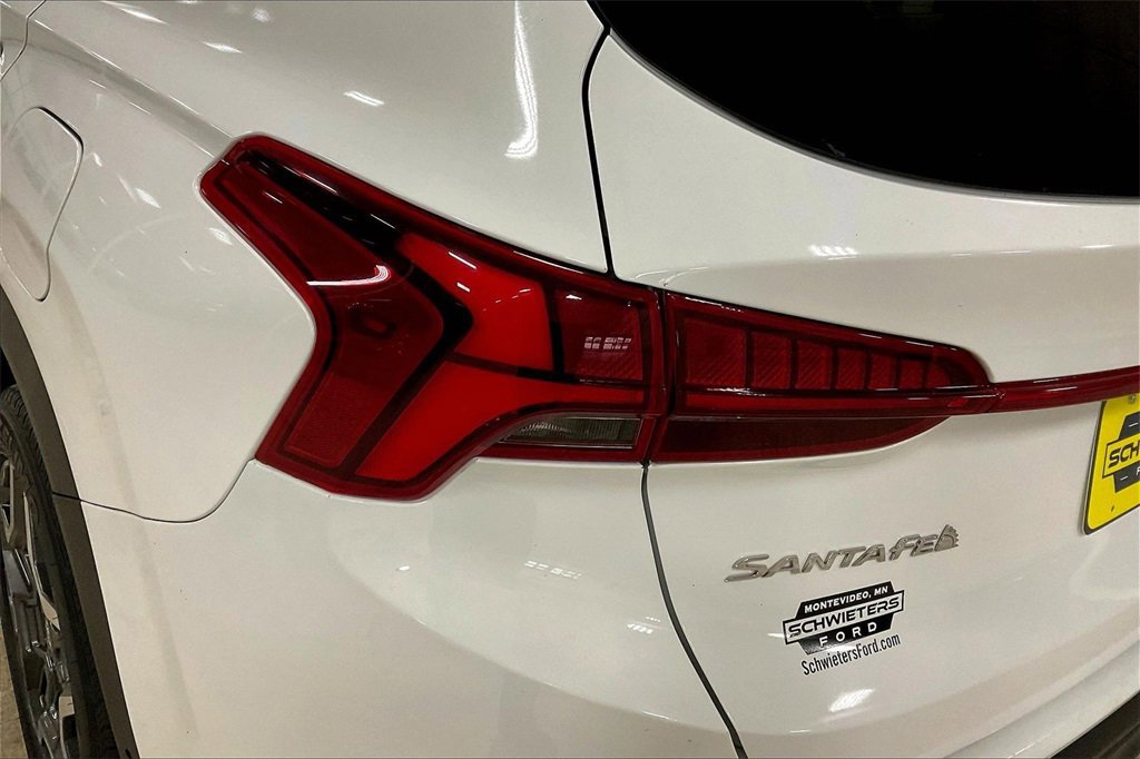 Used 2023 Hyundai Santa Fe Limited image 28