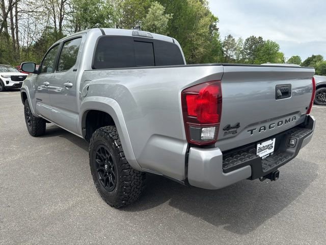 Used 2021 Toyota Tacoma SR5 w/ Technology Package AWD/4WD image 3