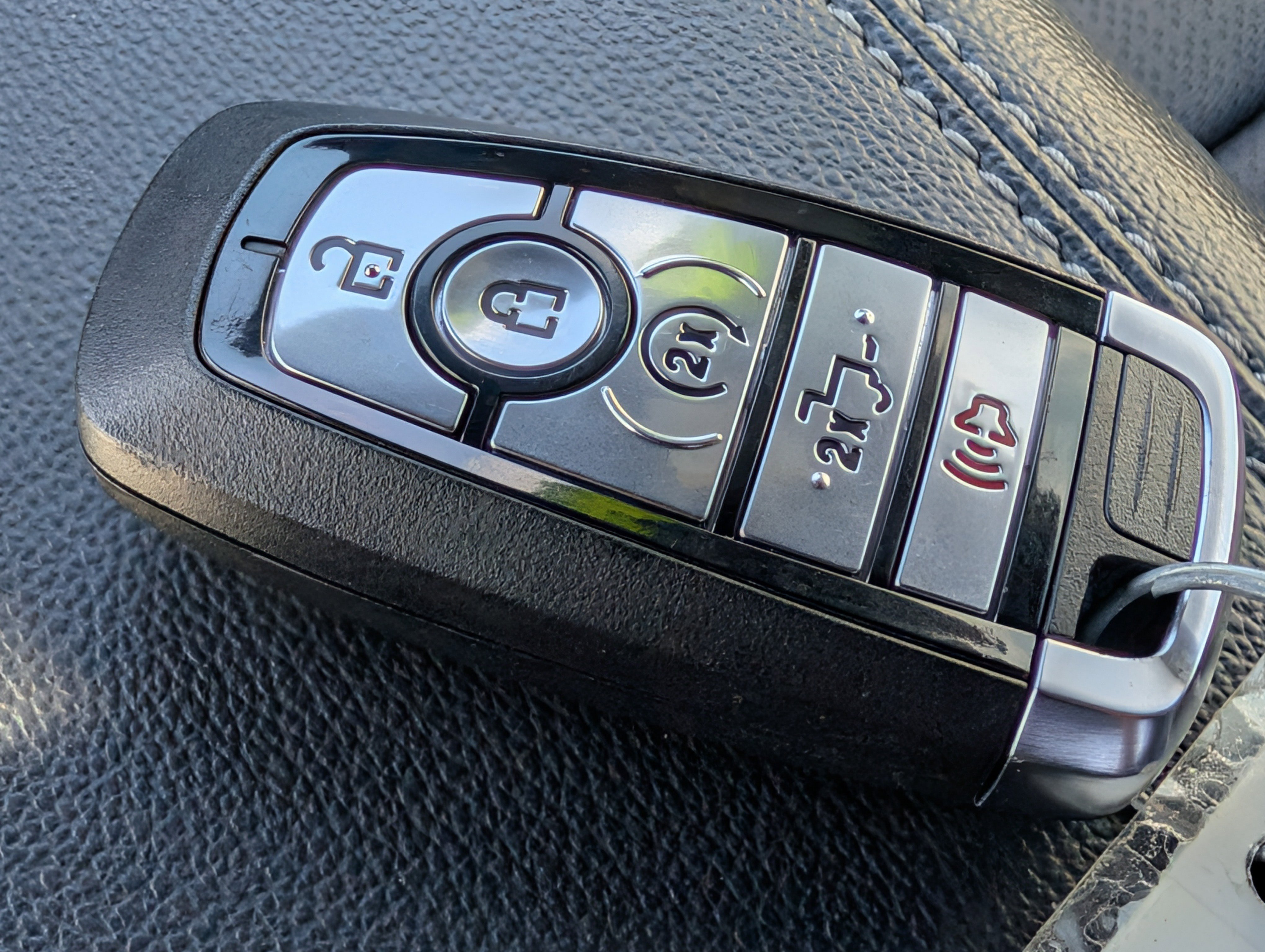 Certified 2024 Ford F150 Lariat AWD/4WD image 36