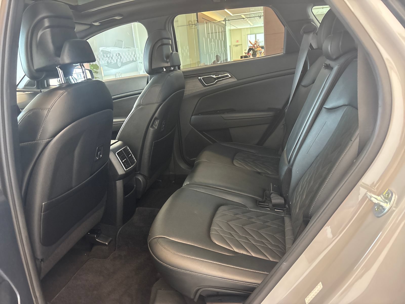 Used 2023 Kia Sportage X-Pro AWD/4WD image 11