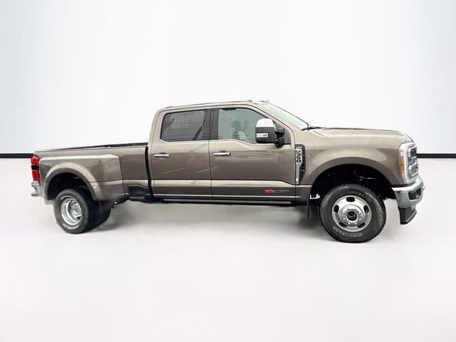 Certified 2023 Ford F350 Lariat w/ Lariat Ultimate Package image 6