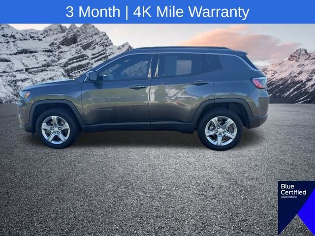 Used 2023 Jeep Compass Latitude AWD/4WD image 16