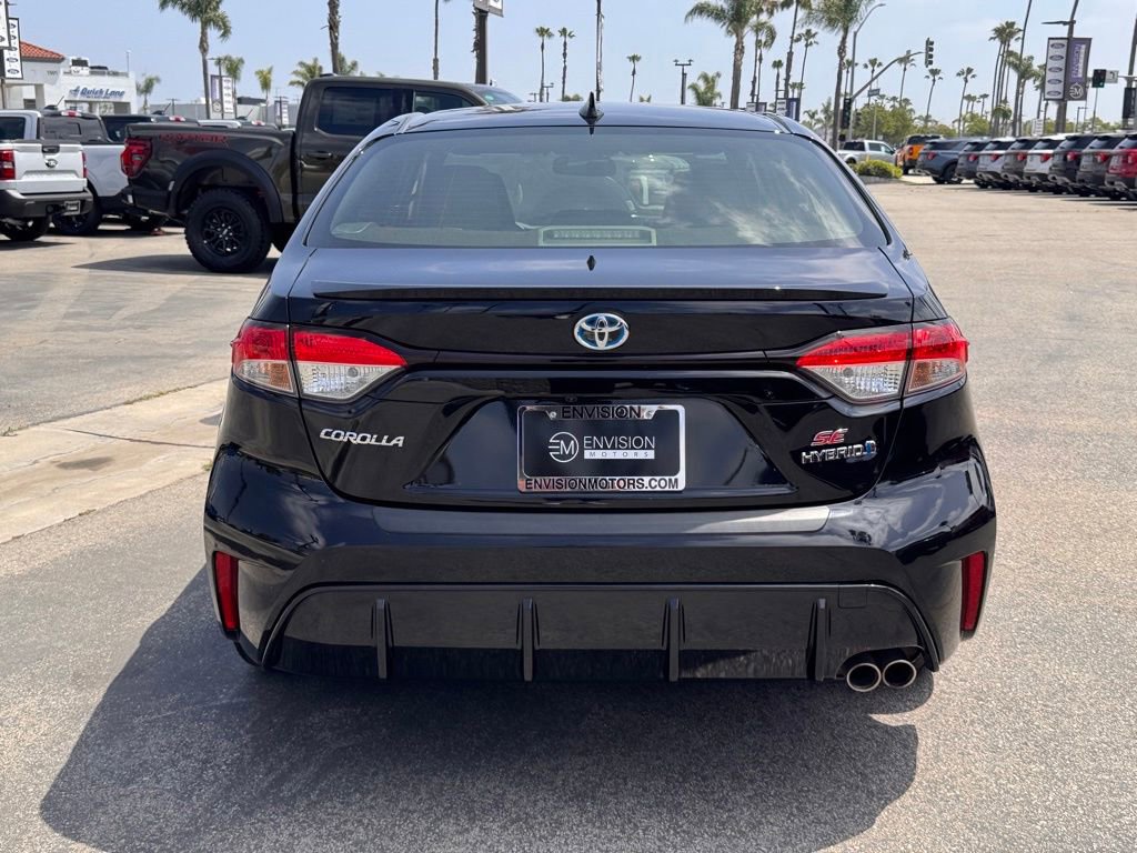 Used 2024 Toyota Corolla SE w/ SE Package AWD/4WD image 11