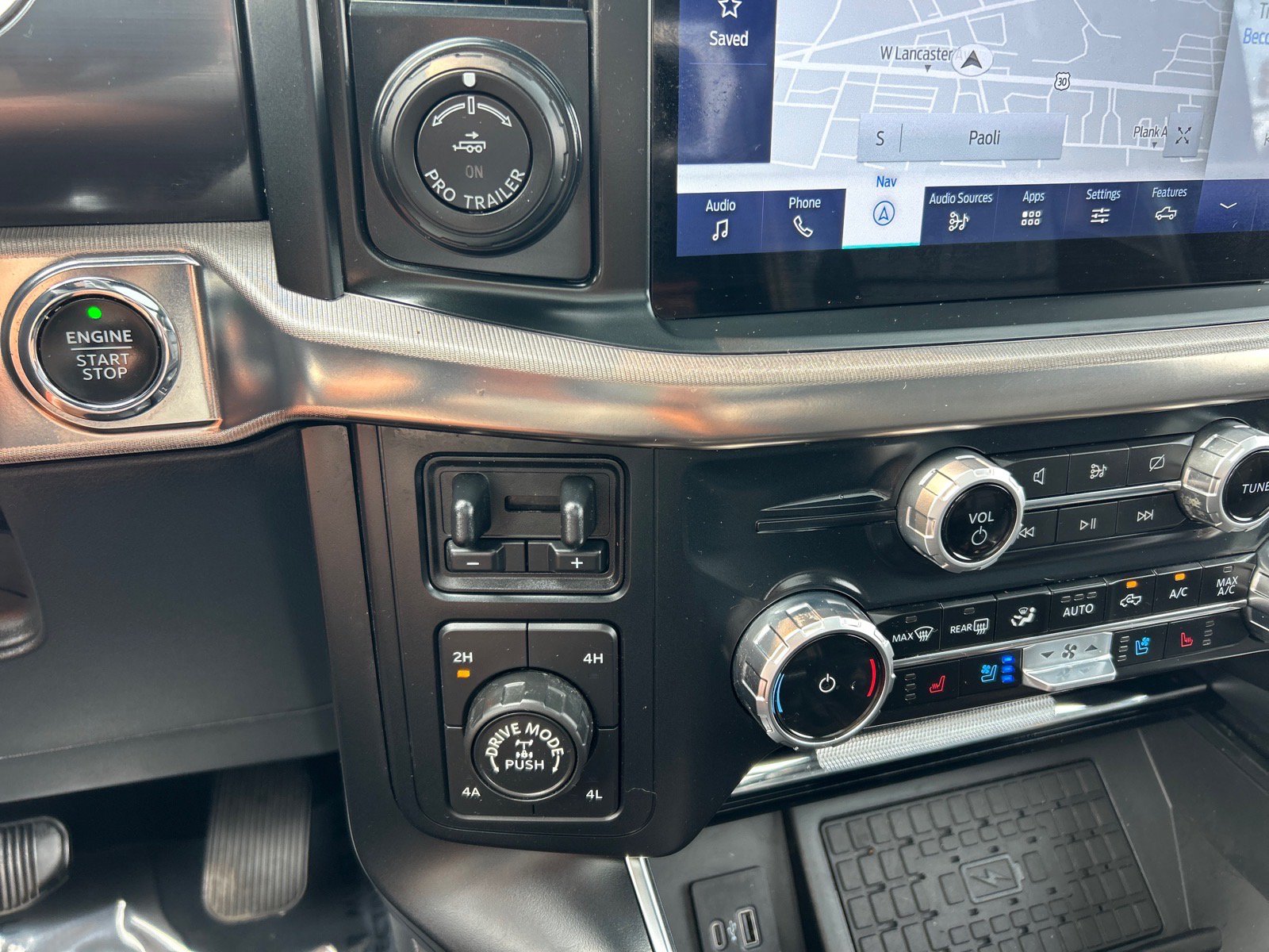 Certified 2023 Ford F150 Raptor w/ Raptor 37 Performance Package AWD/4WD image 31