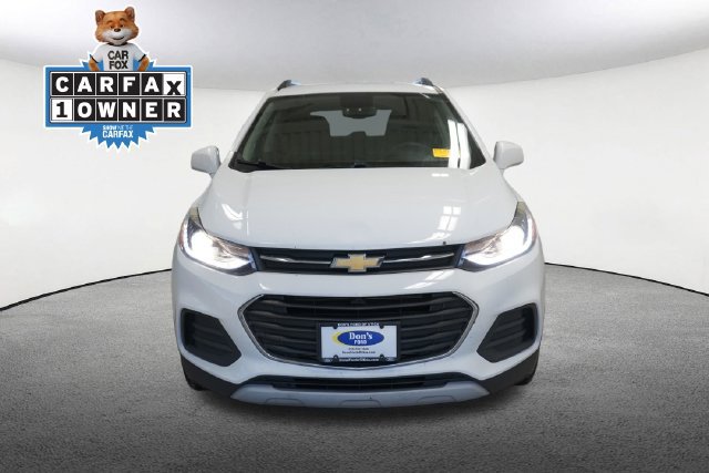 Used 2019 Chevrolet Trax LT w/ LT Convenience Package AWD/4WD image 17
