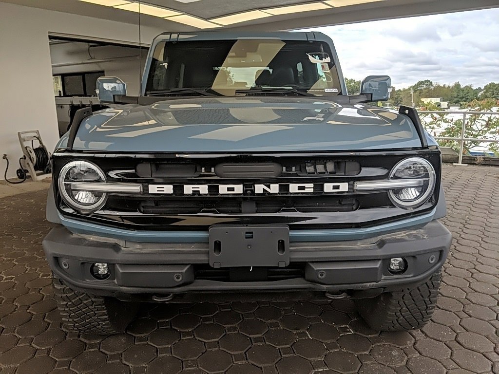 Certified 2021 Ford Bronco Outer Banks w/ Sasquatch Package image 8