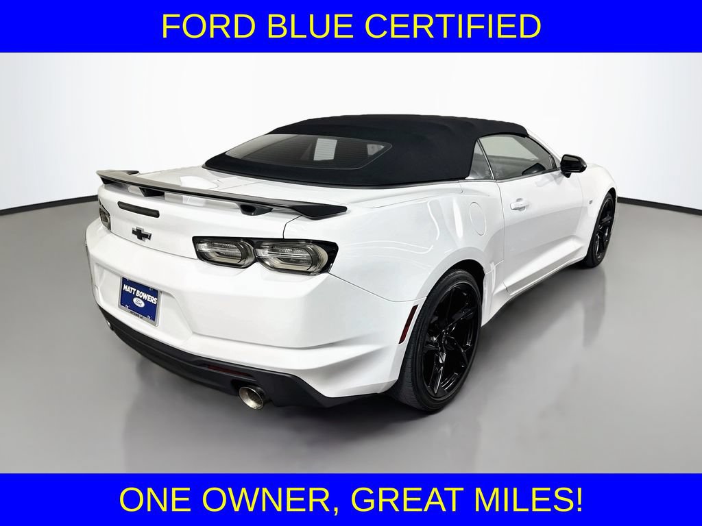 Used 2022 Chevrolet Camaro LT w/ RS Package RWD image 7
